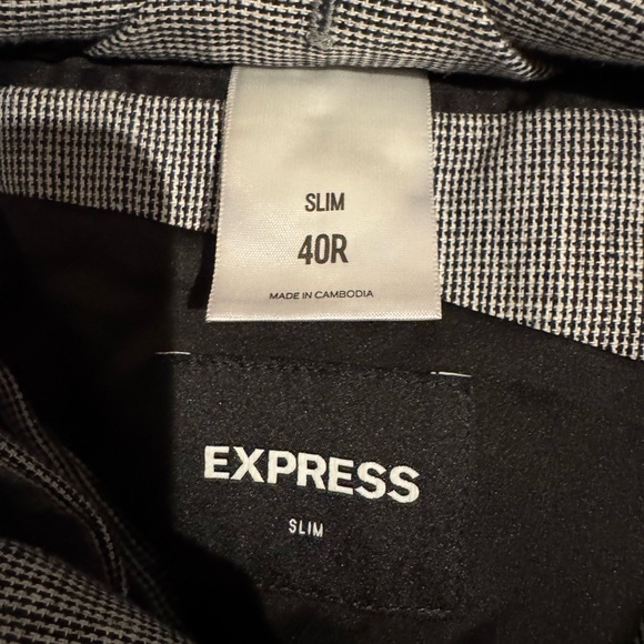 Express Light Gray Men's Suit - Picture 3 of 5